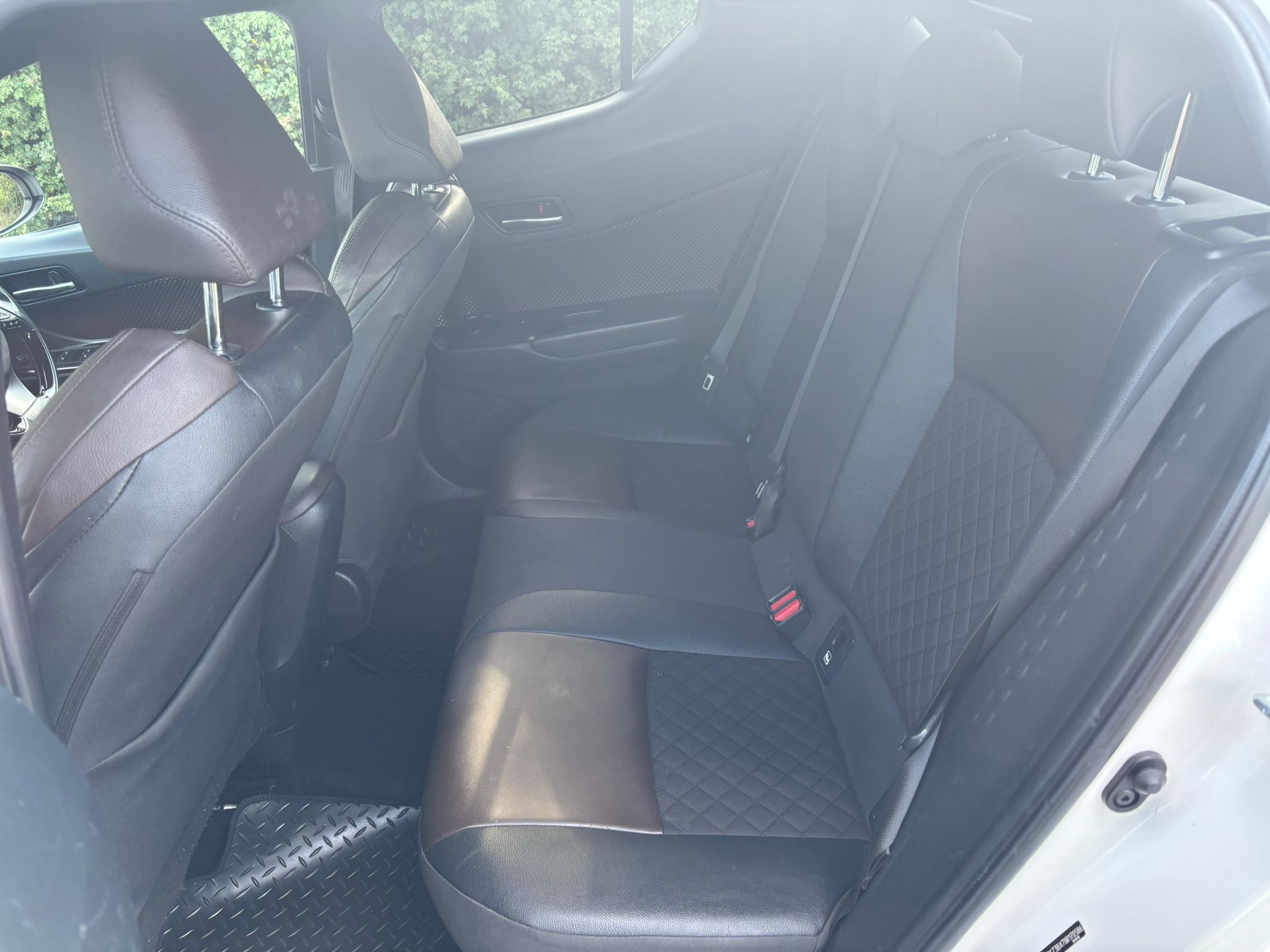 Toyota C-HR 1.8VVT-h Brothers Car Sales 